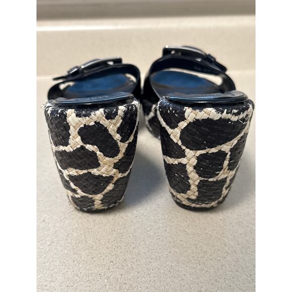 Y2K Stuart Weitzman Platform Animal Print Mary Jane Patent Leather Mules Size 8 - Picture 7 of 9